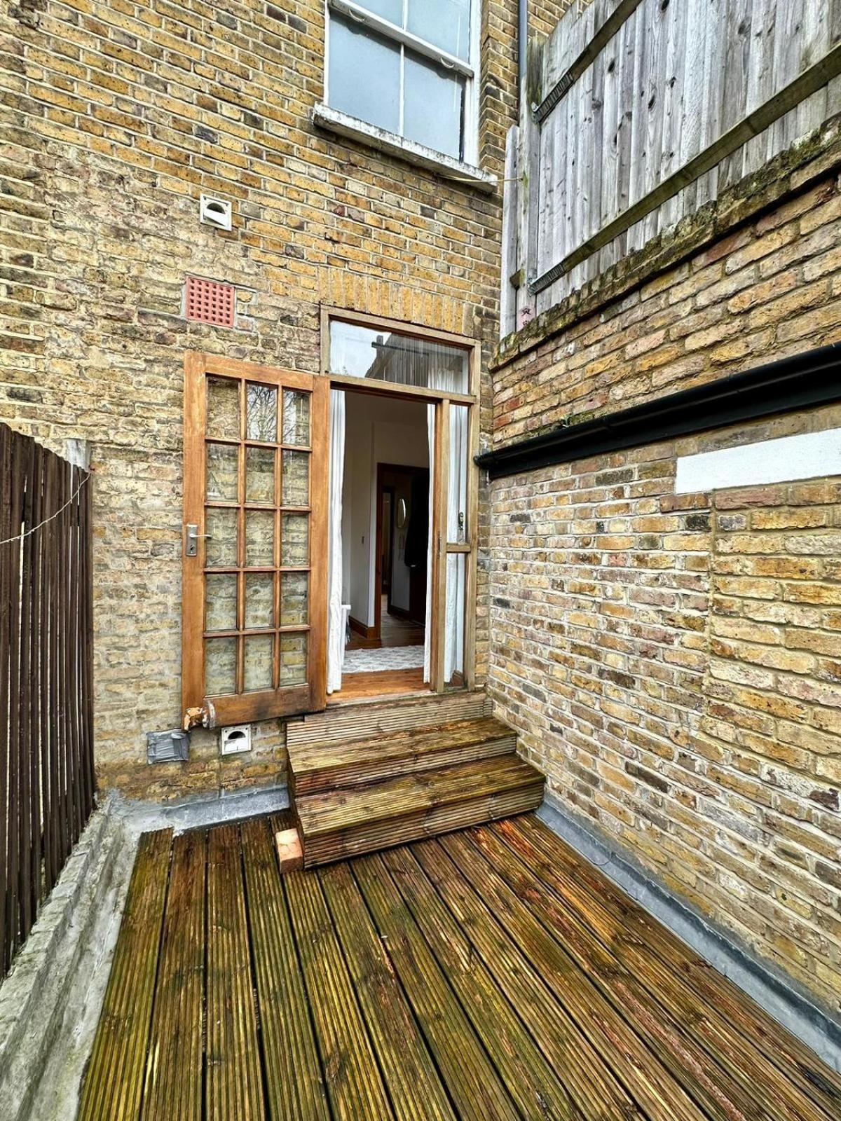 Lovely 1 Bed Apartment 2 Min To Station London Exterior foto